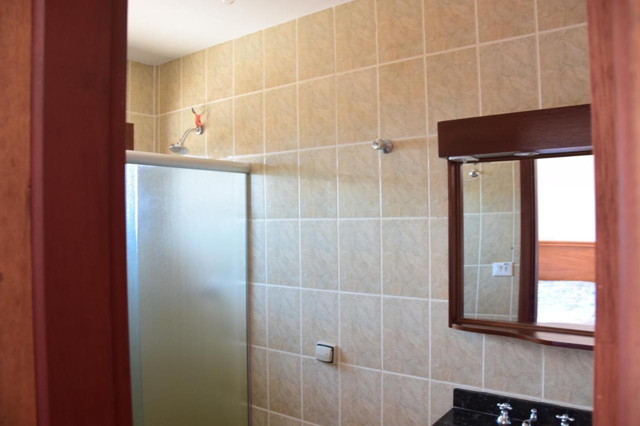 Quarto Duplo com Casa de Banho Privativa
