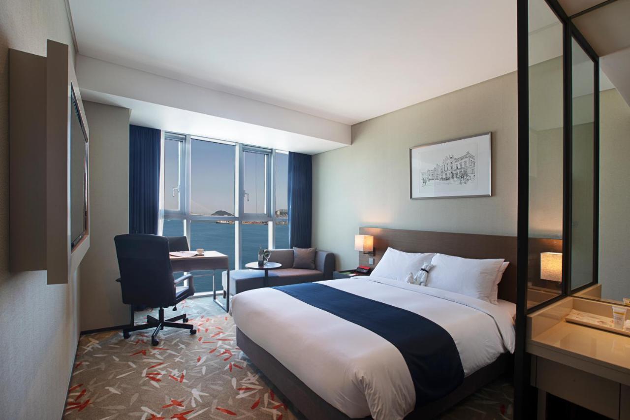 Standard Double Room with Sea View,1069471699:JPEG