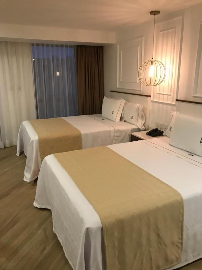 Quarto Deluxe com 2 Camas de Solteiro