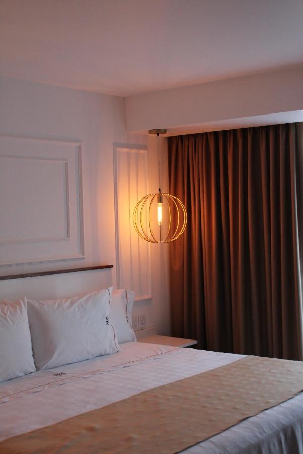 Quarto com Cama King-size
