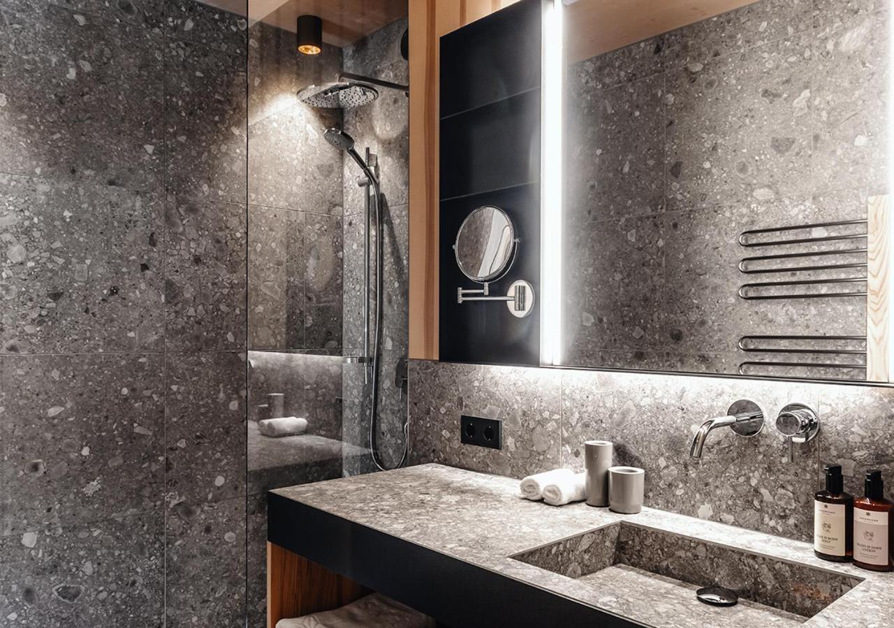 Superior Double Room,1083391168:JPEG