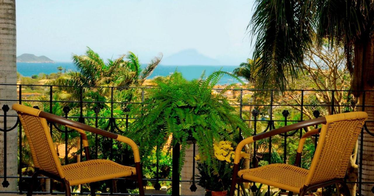 Suite Júnior com Vista Jardim