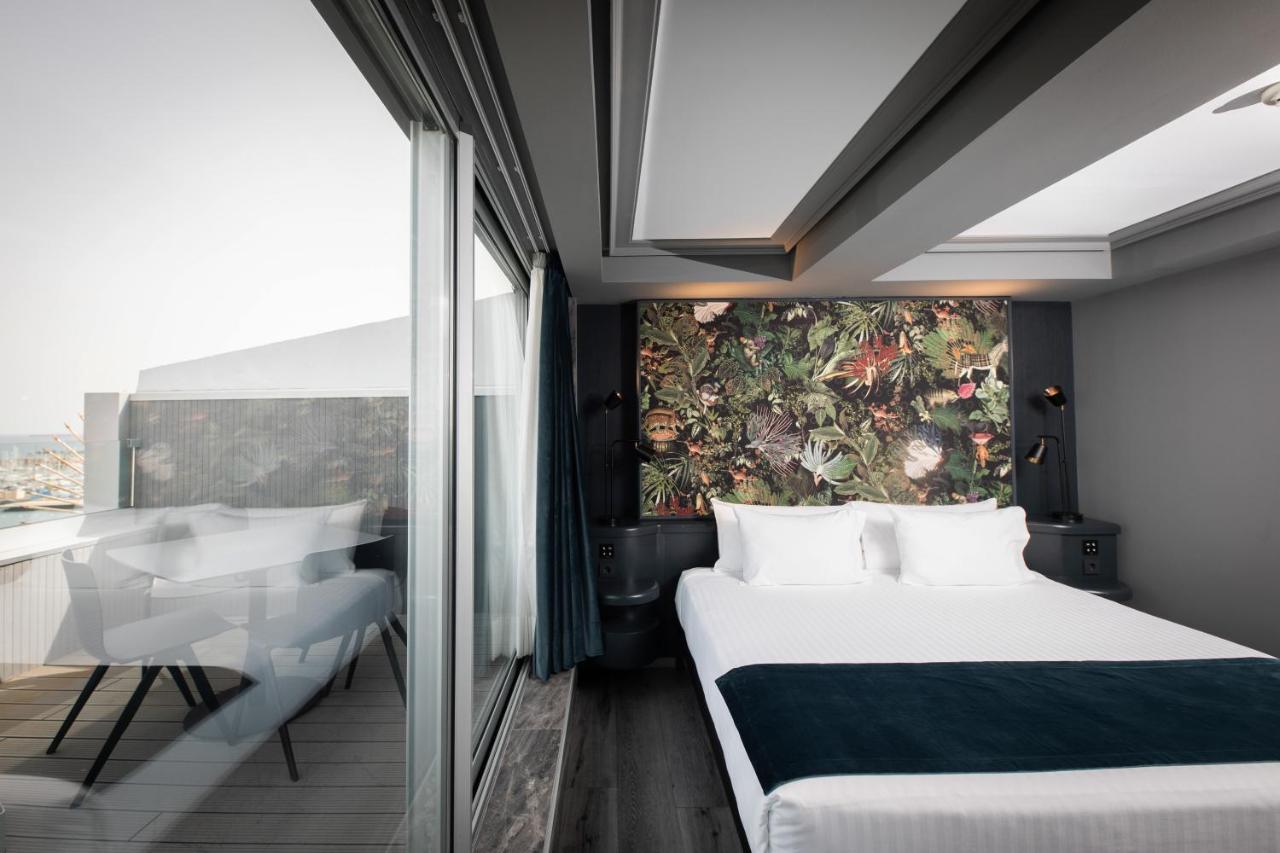 Deulxe Doppel-/Zweibettzimmer mit Meerblick und Terrasse