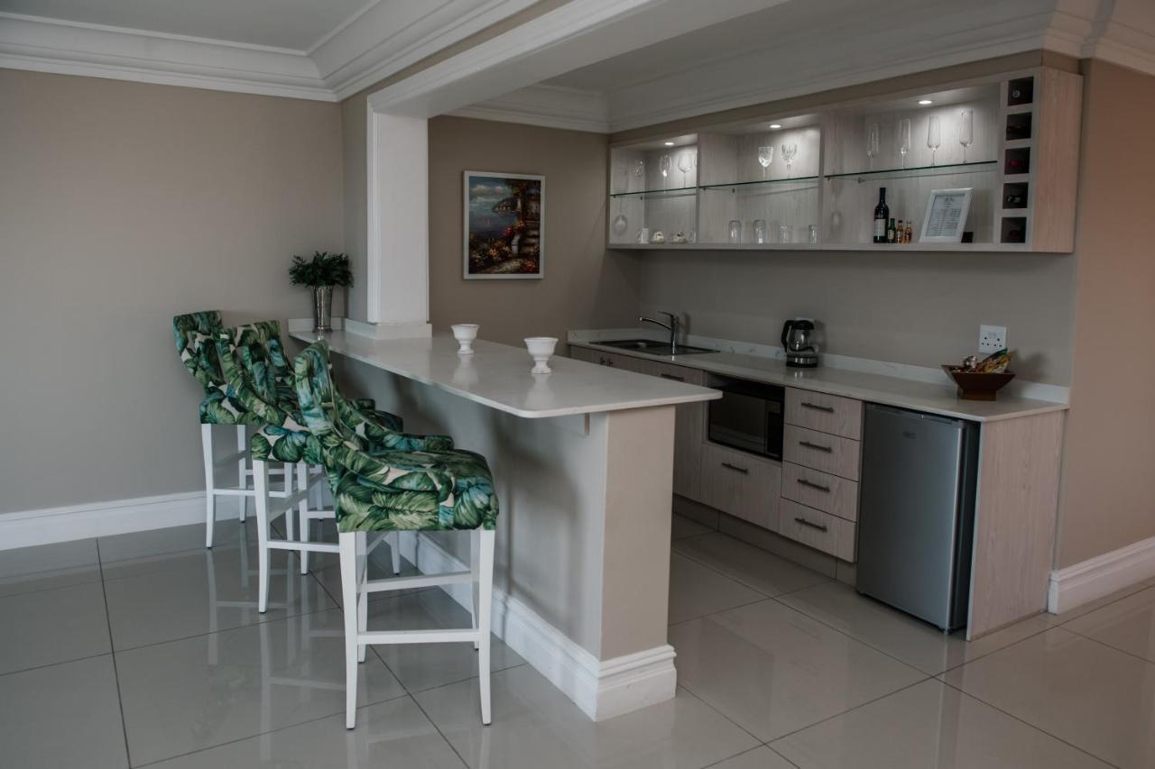 Honeymoon Suite with Sea View