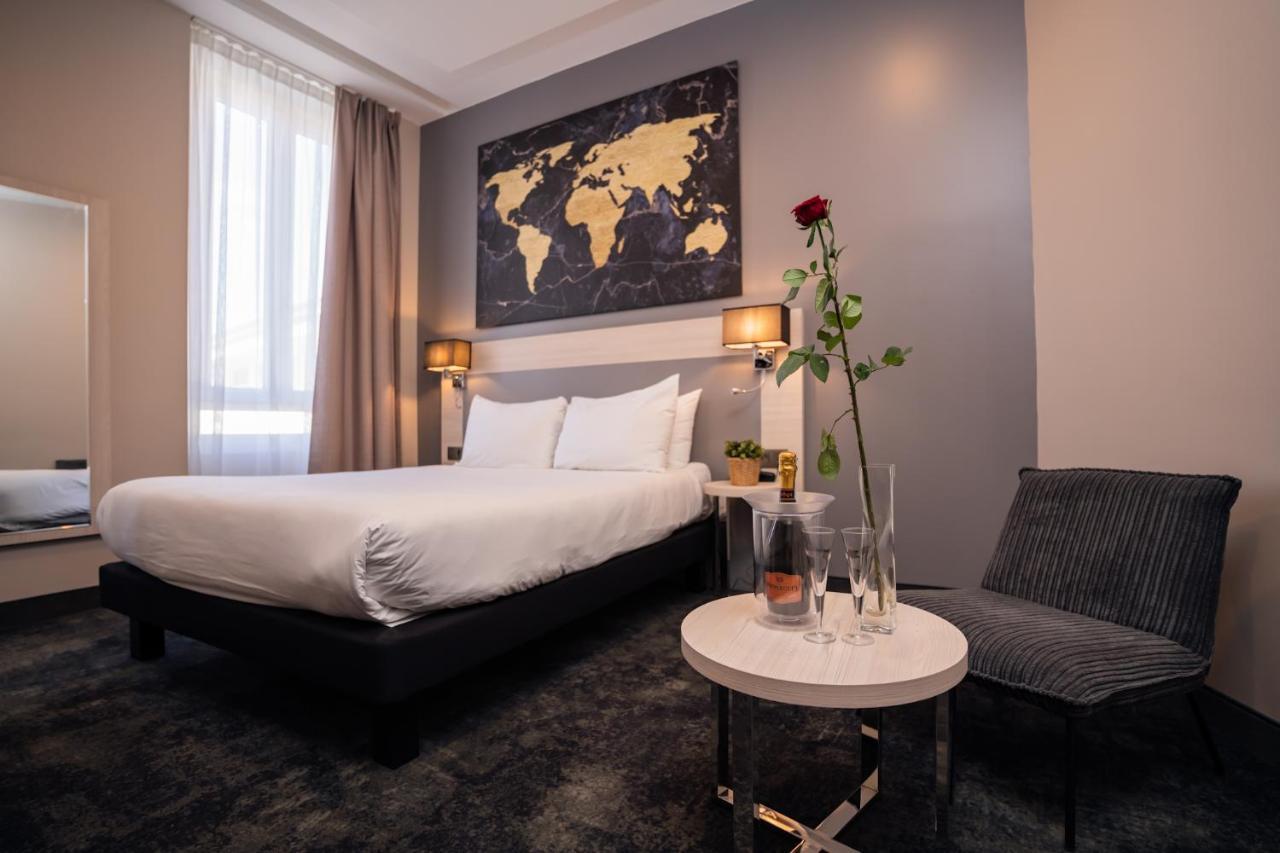Quarto Superior com Cama de Casal ou 2 de Solteiro