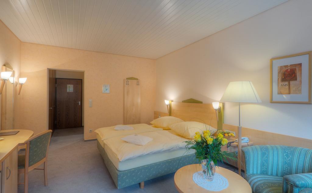 Standard Double Room,663836991:JPEG