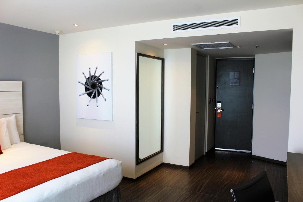 Quarto King Deluxe - Vista Avenida