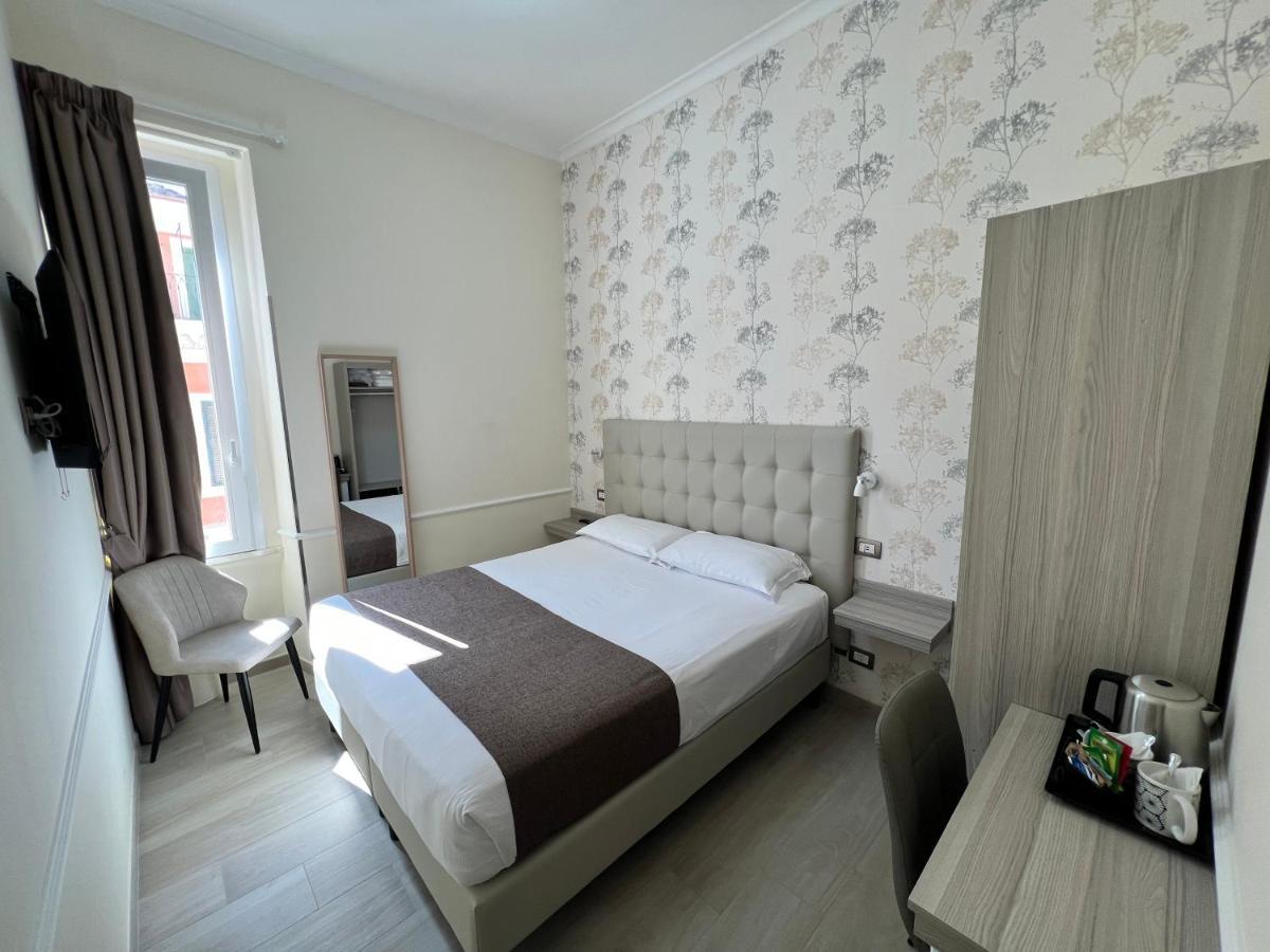 Large Double or Twin Room,1207244968:JPEG