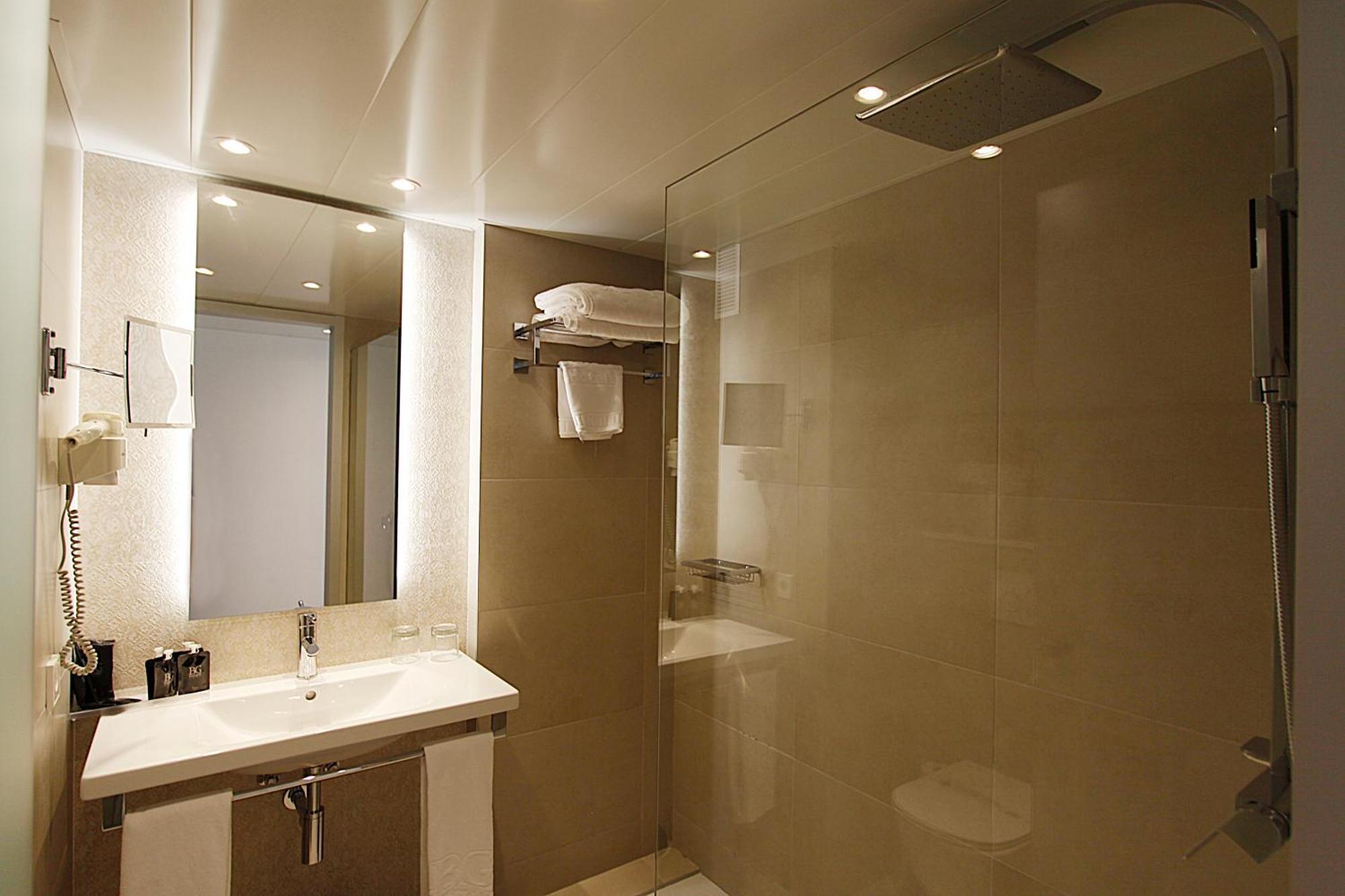 Chambre Double ou Lits Jumeaux