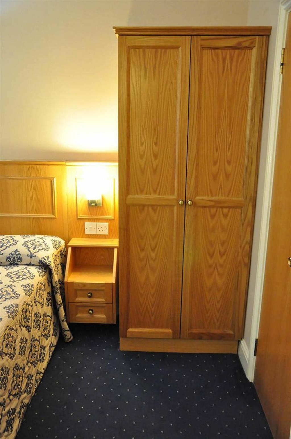 Doppelzimmer mit Bad