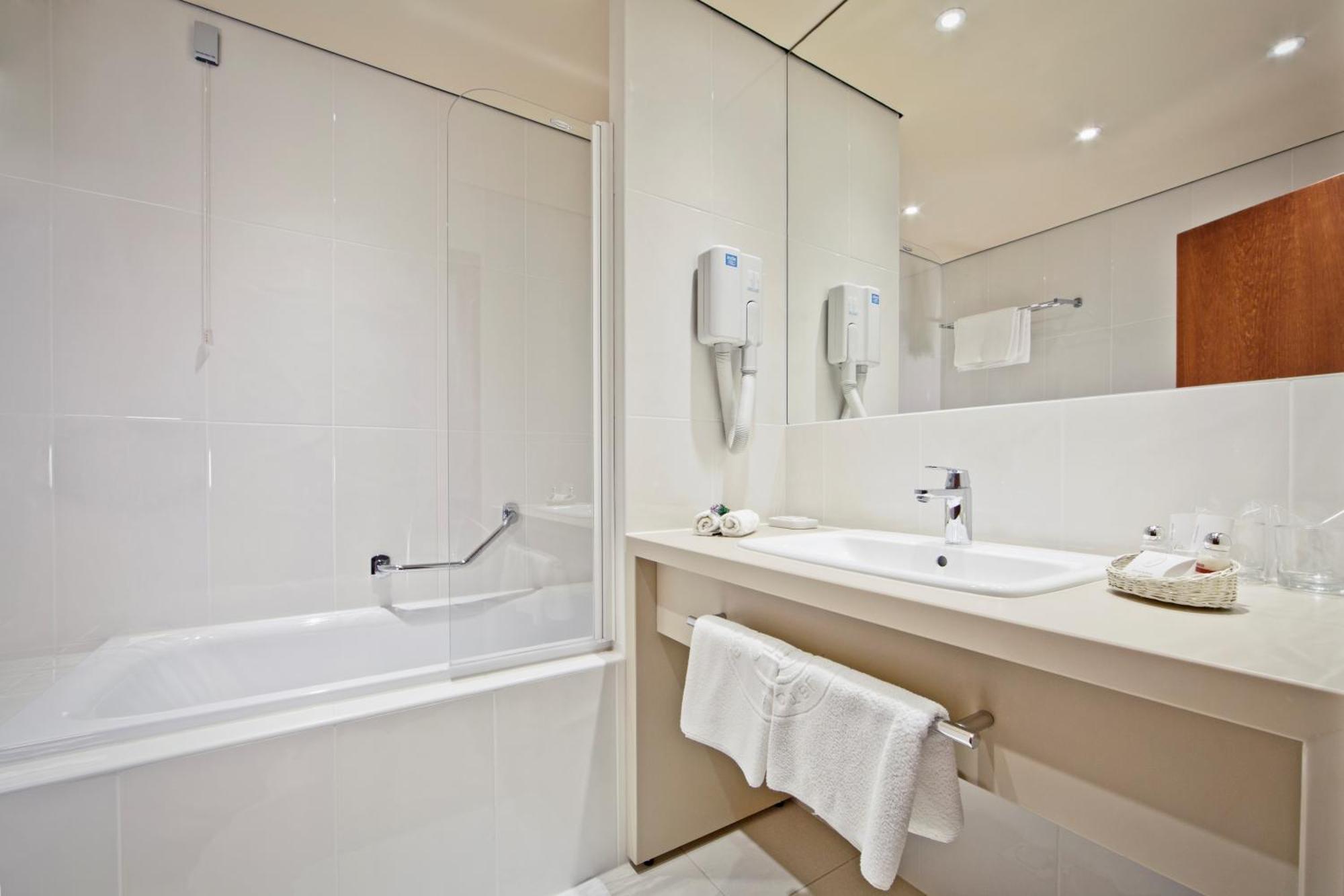 Comfort Twin Room