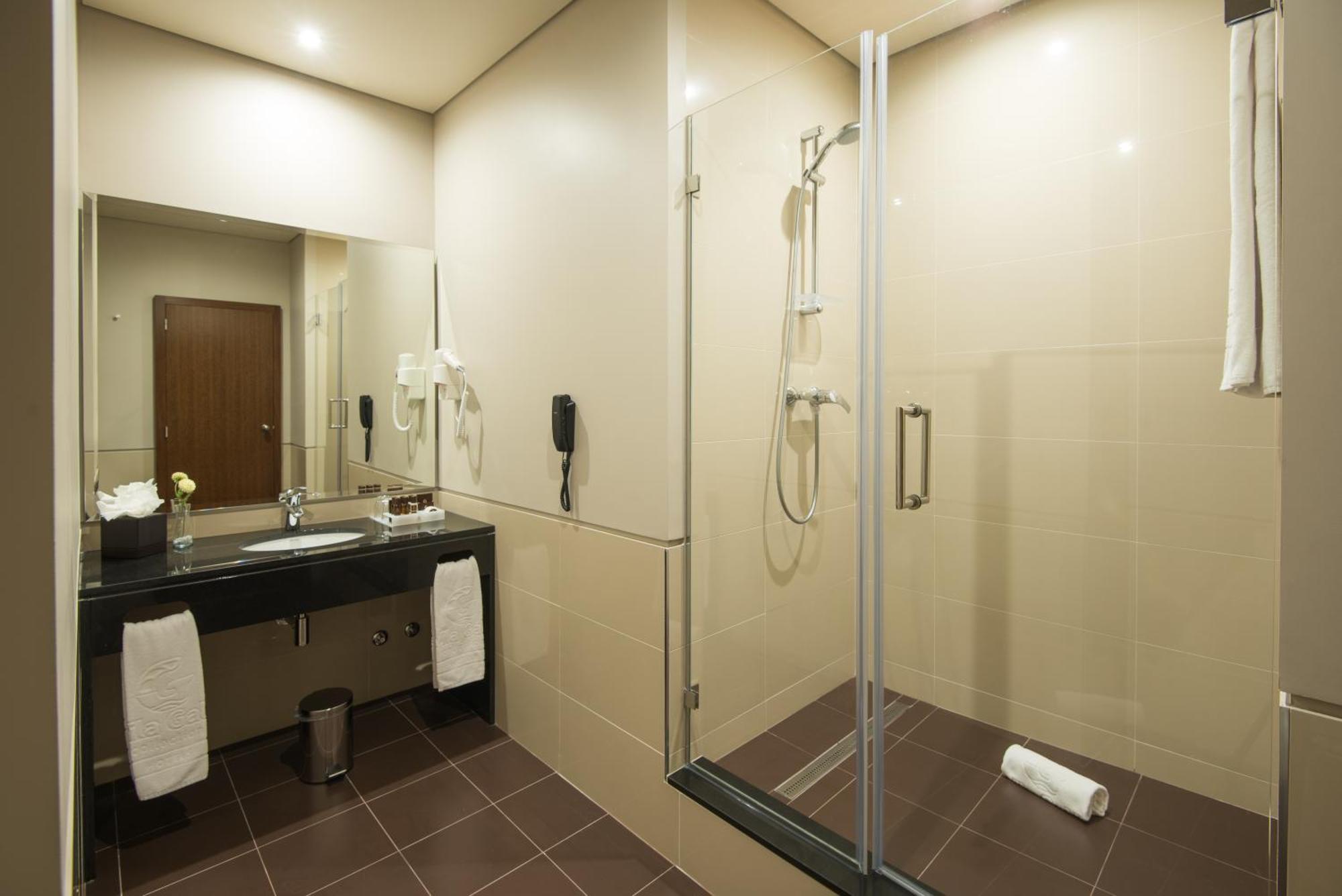 Standard Twin Room with Child Extra Bed,1215931663:JPEG