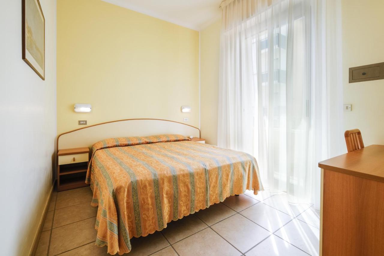 Double or Twin Room with Balcony,1252848856:JPEG
