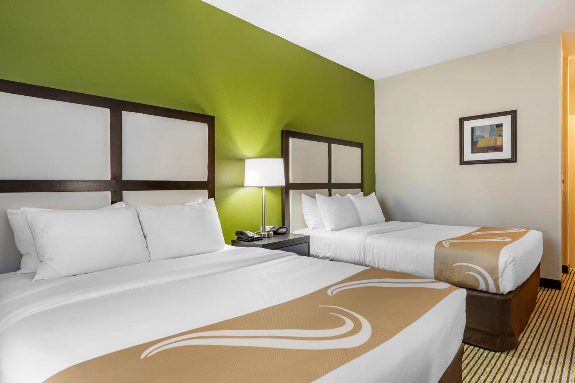 Queen Room with Two Queen Beds - Accessible/Non-Smoking,1276728418:JPEG