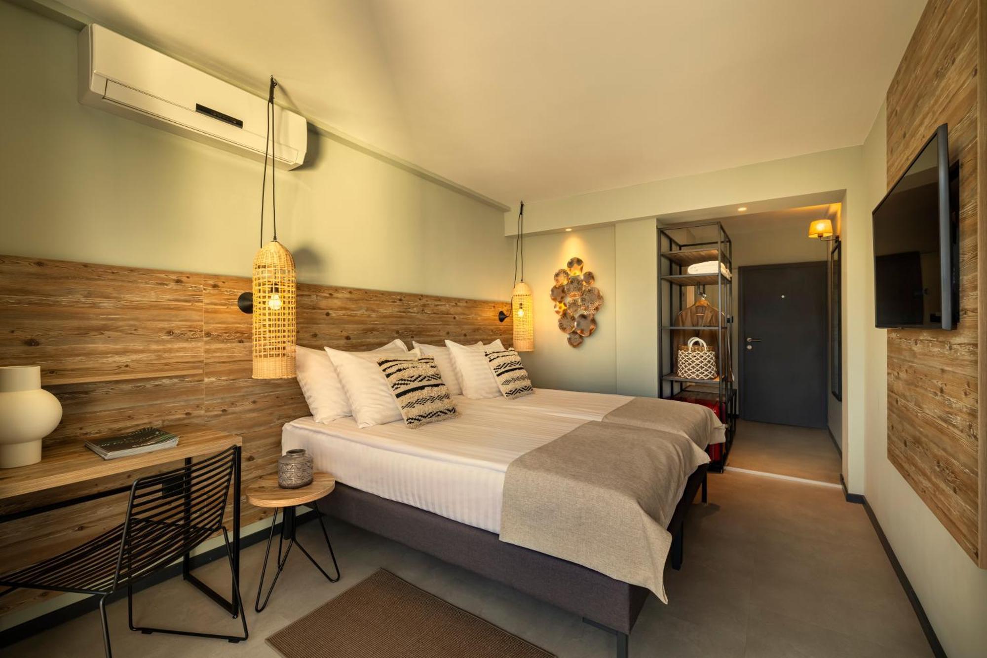 [PLACESROOM] size M for 2 Seaside,1284380278:JPEG