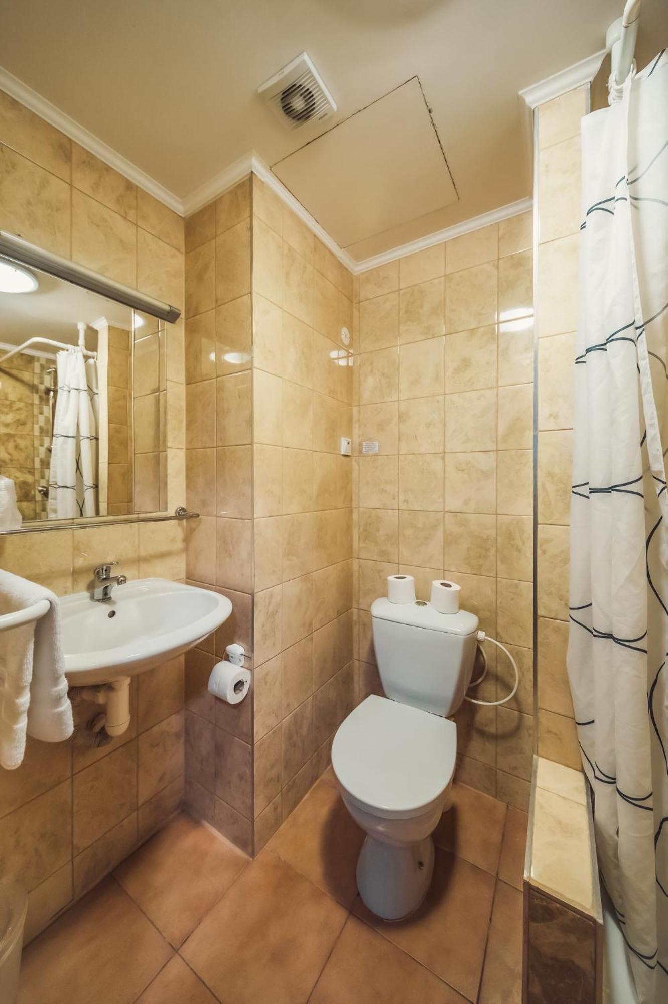 Chambre Double ou Lits Jumeaux avec Lit d'Appoint