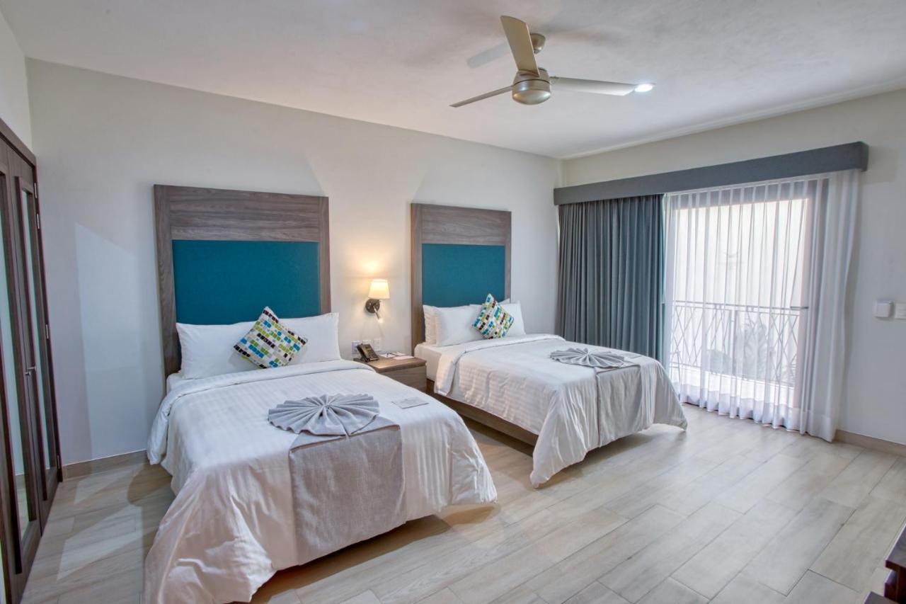 Quadruple Room Shower