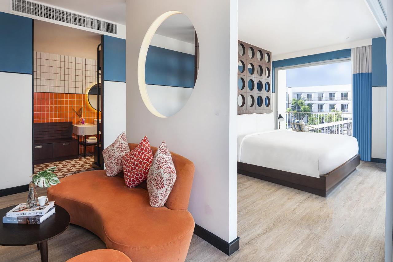 Groovy Suite mit Doppelbett und Meerblick