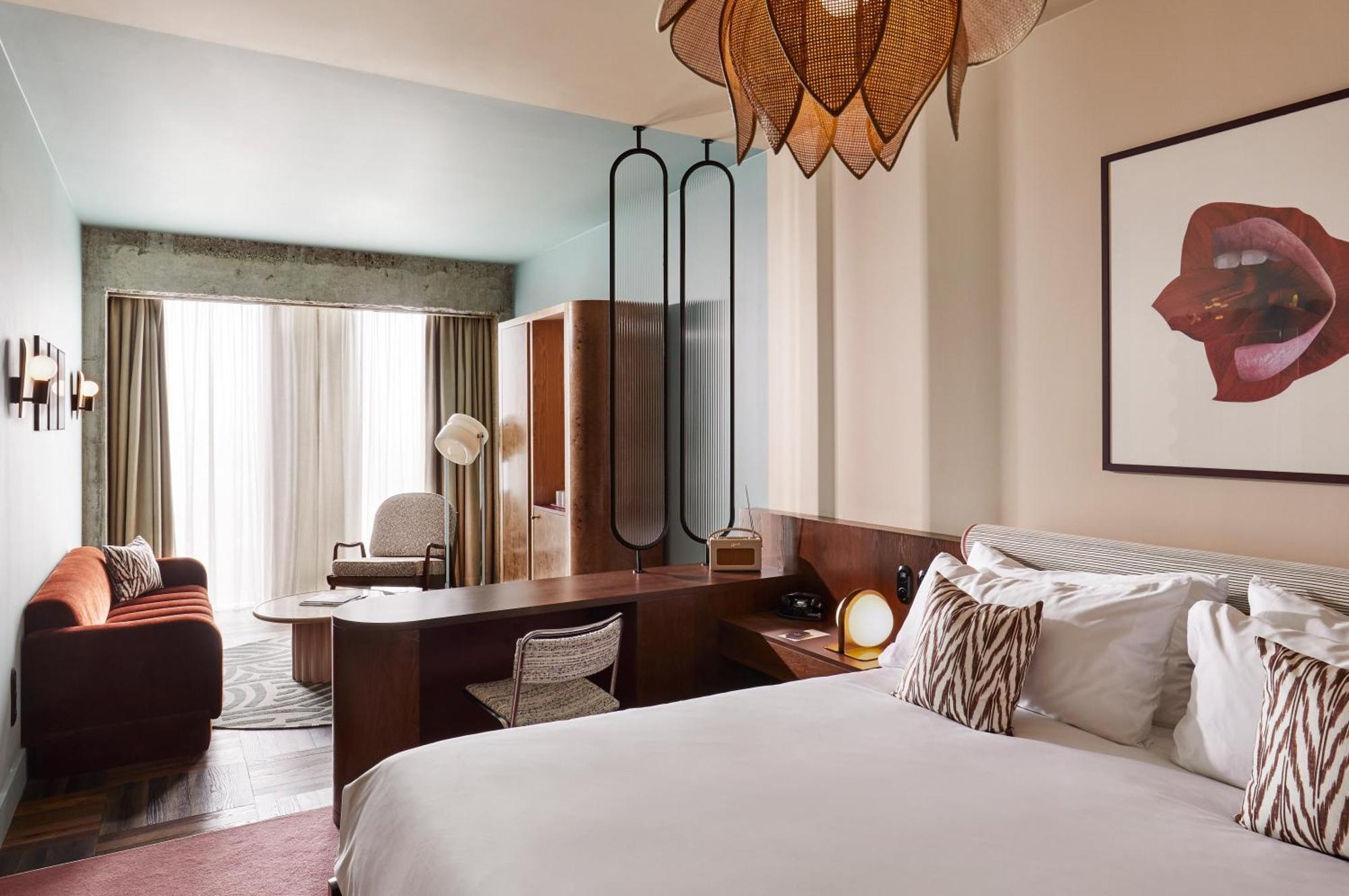 Biggy - Skyline View,1345576037:JPEG