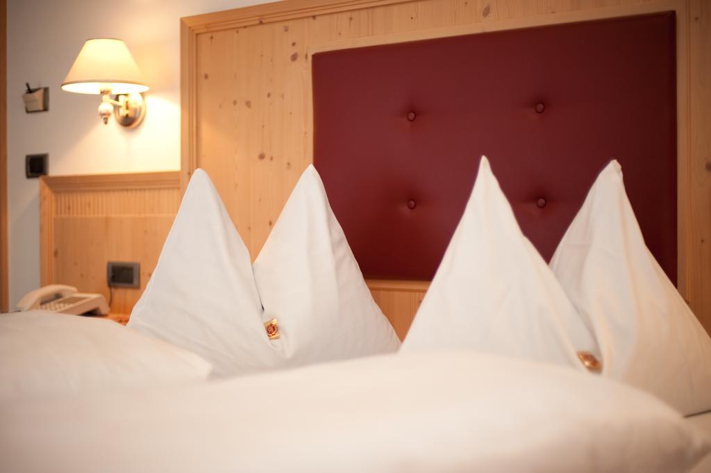 Doppelzimmer mit Balkon