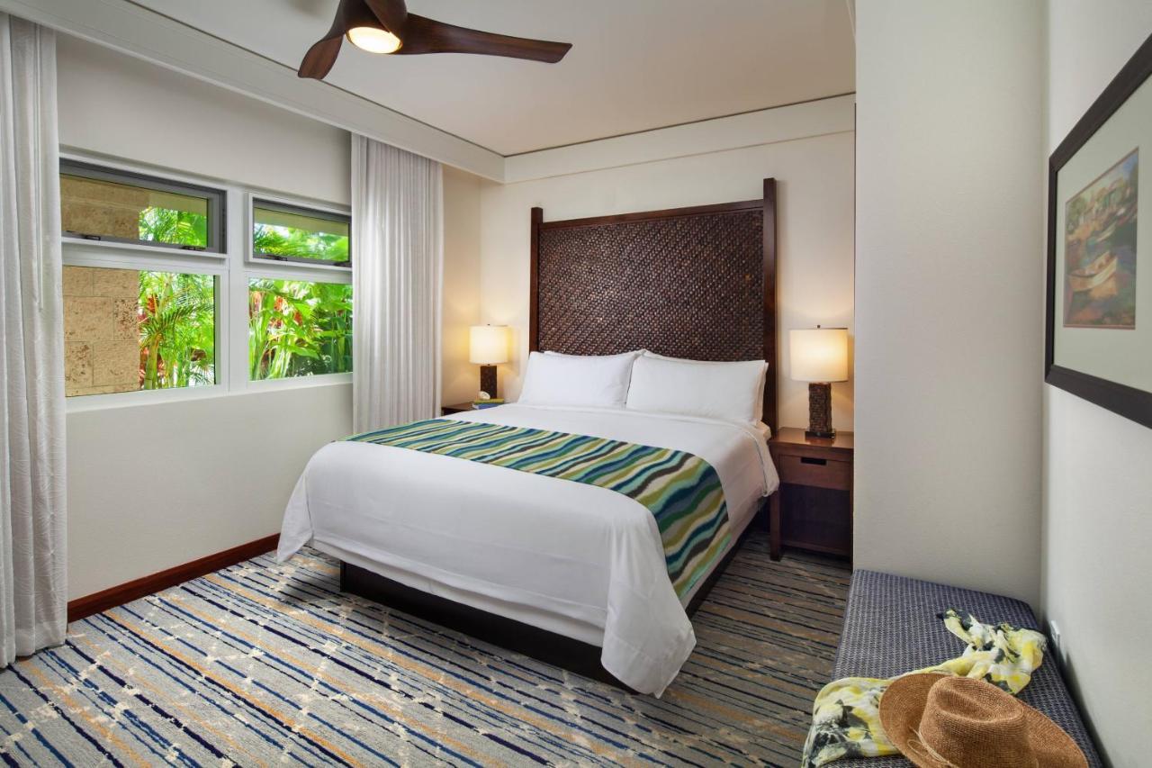 Three-Bedroom Villa Island View