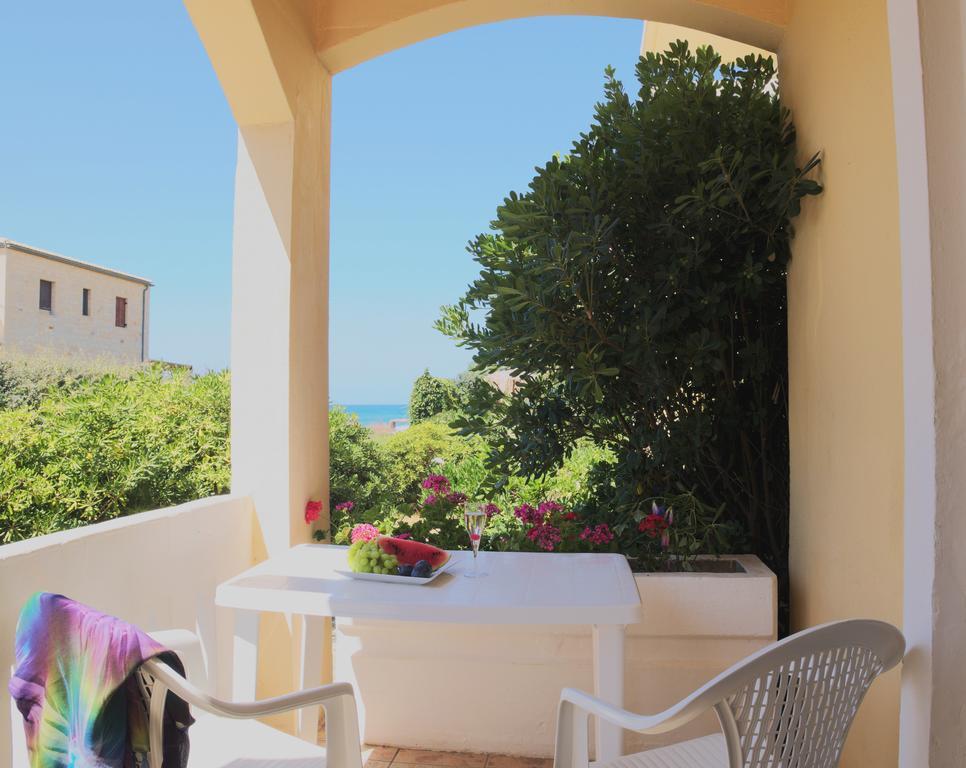 One-Bedroom Apartment,1652764918:JPEG