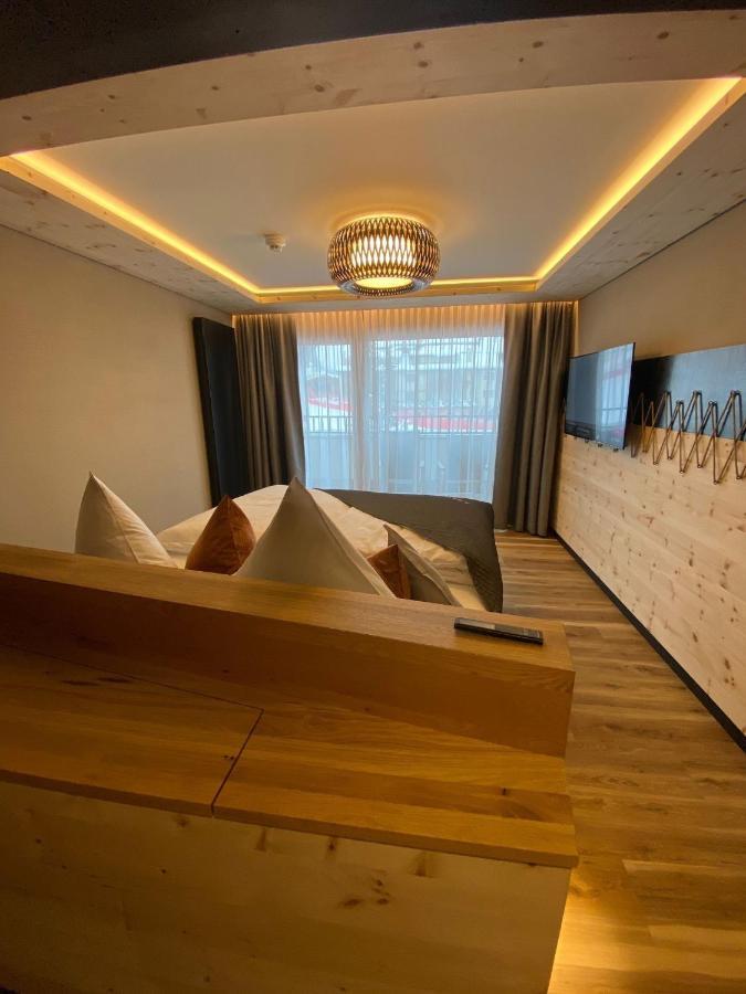 Double Room Mountain View