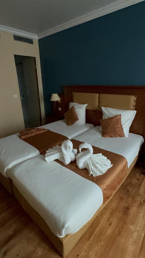 Quarto Superior com 2 Camas de Solteiro