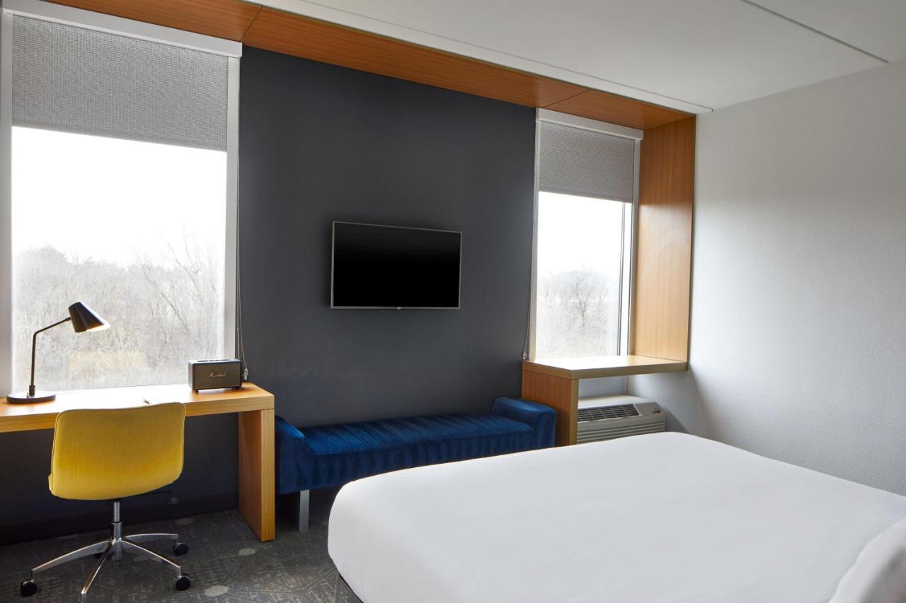 Aloft Room, Guest room, 1 King,1522234801:JPEG