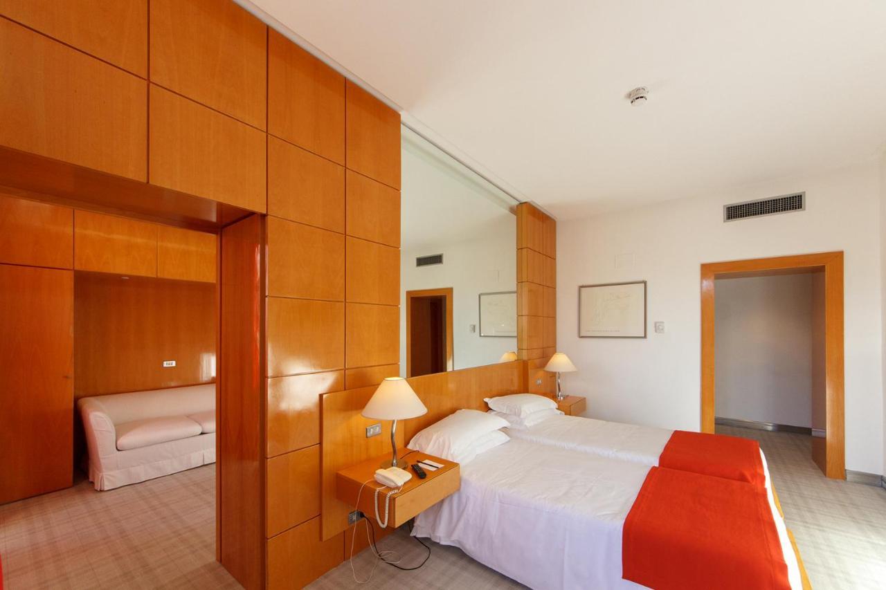 Quarto Triplo Clássico