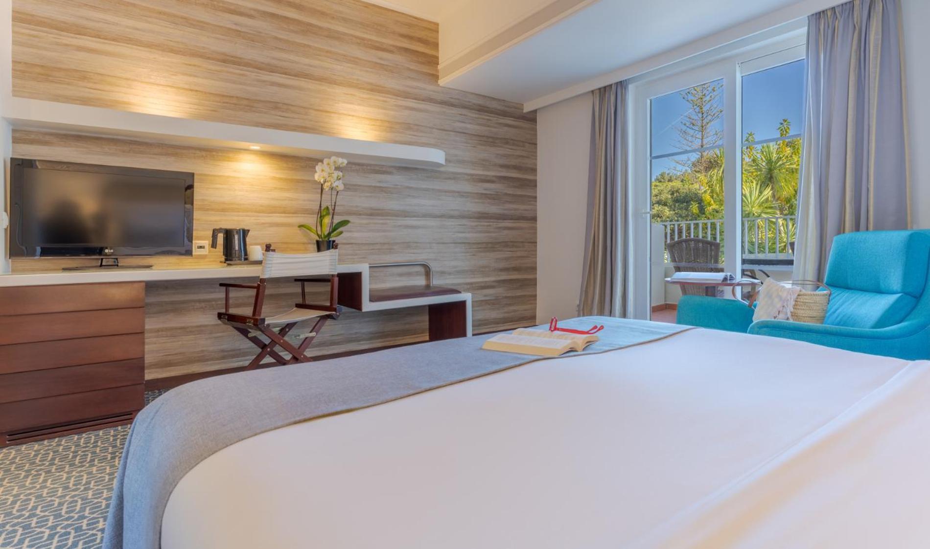 Double or Twin Room with Garden View