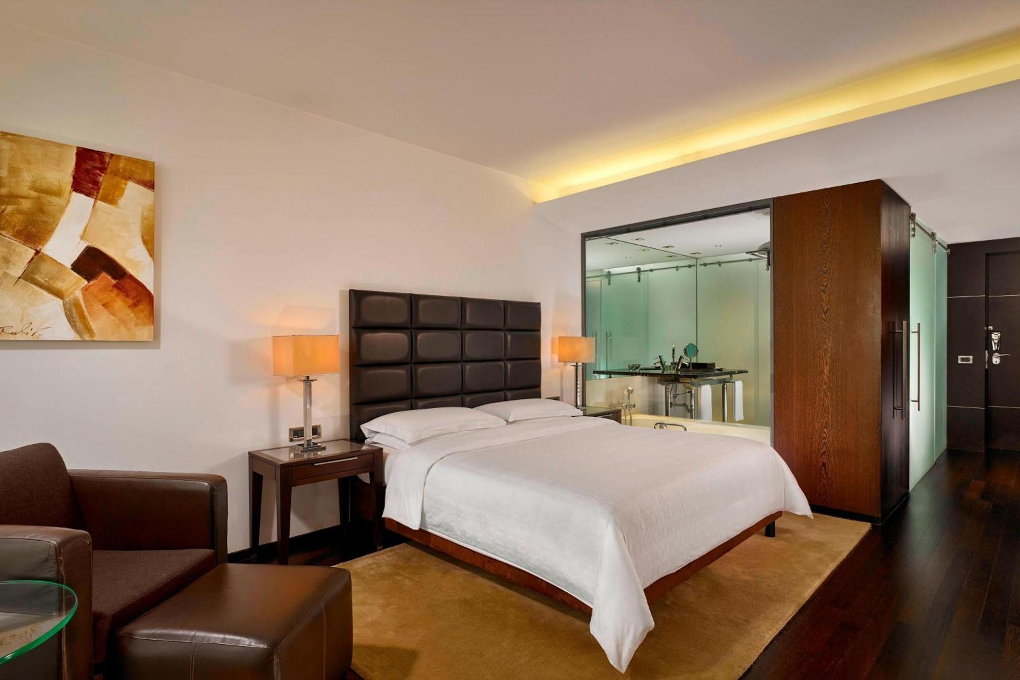 Quarto Club, Acesso ao Club Lounge e ao Spa, 1 Cama Queen-size