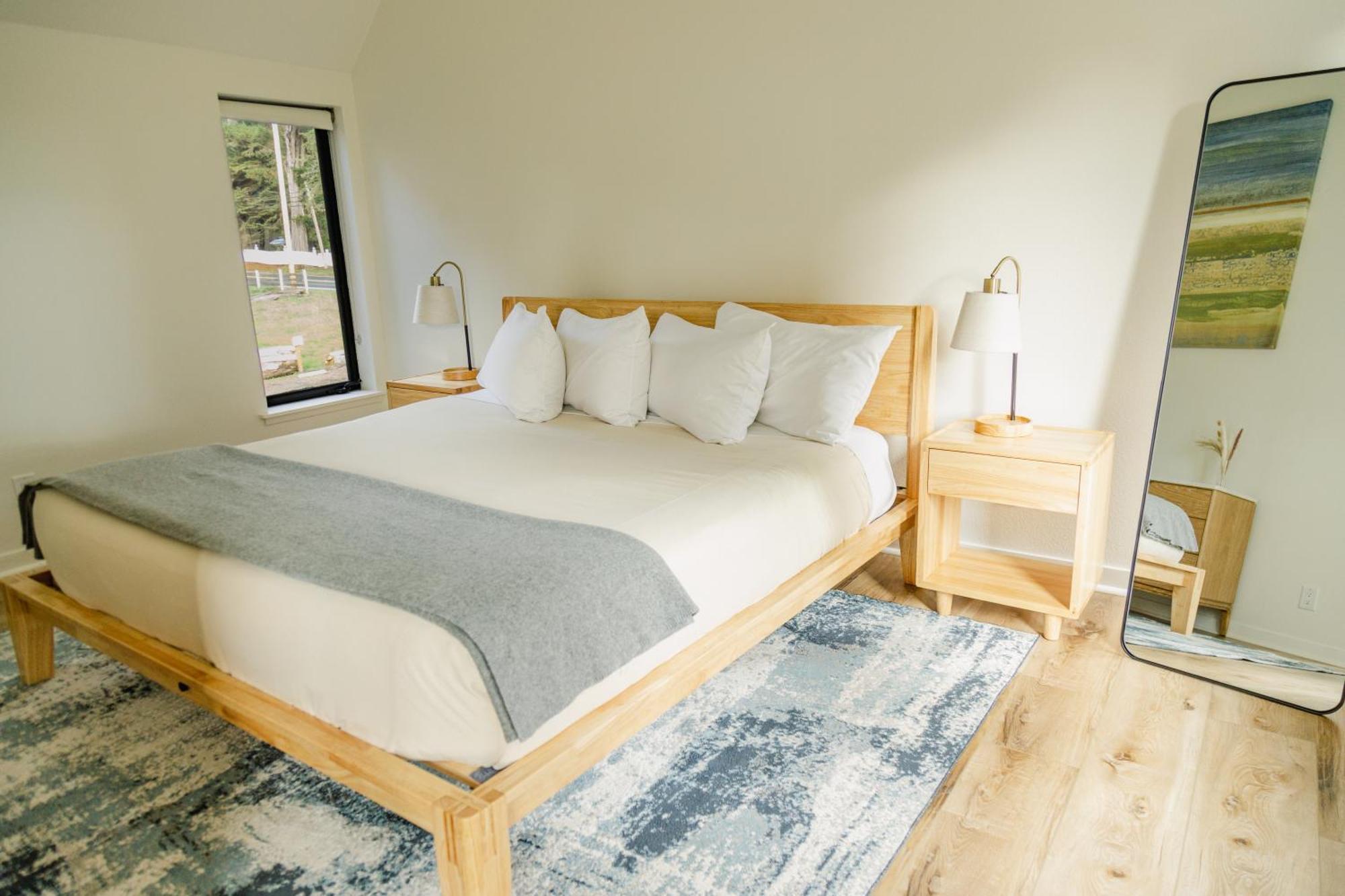 Superior King Suite,1524753703:JPEG