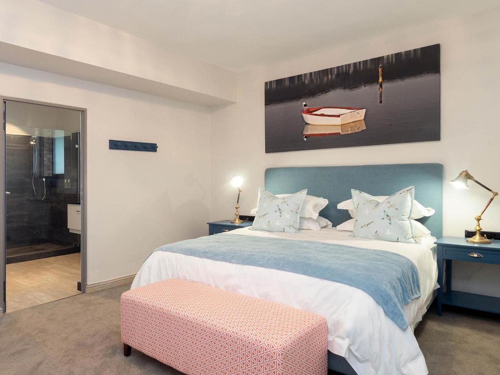 Suite met Queensize Bed en Uitzicht op Zee