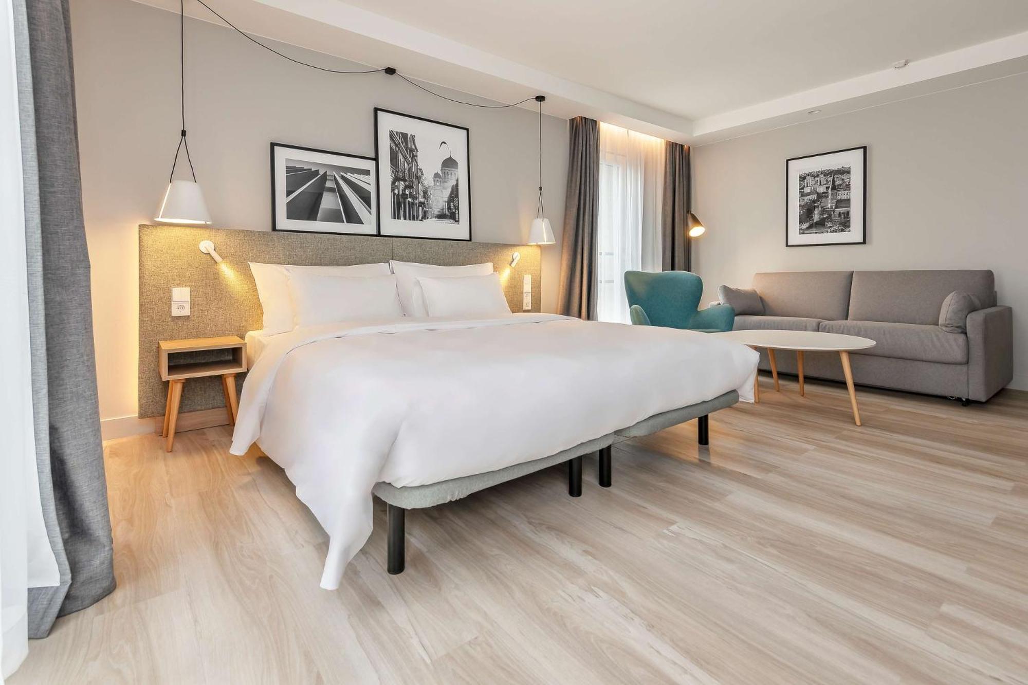 Junior Suite,1545585436:JPEG