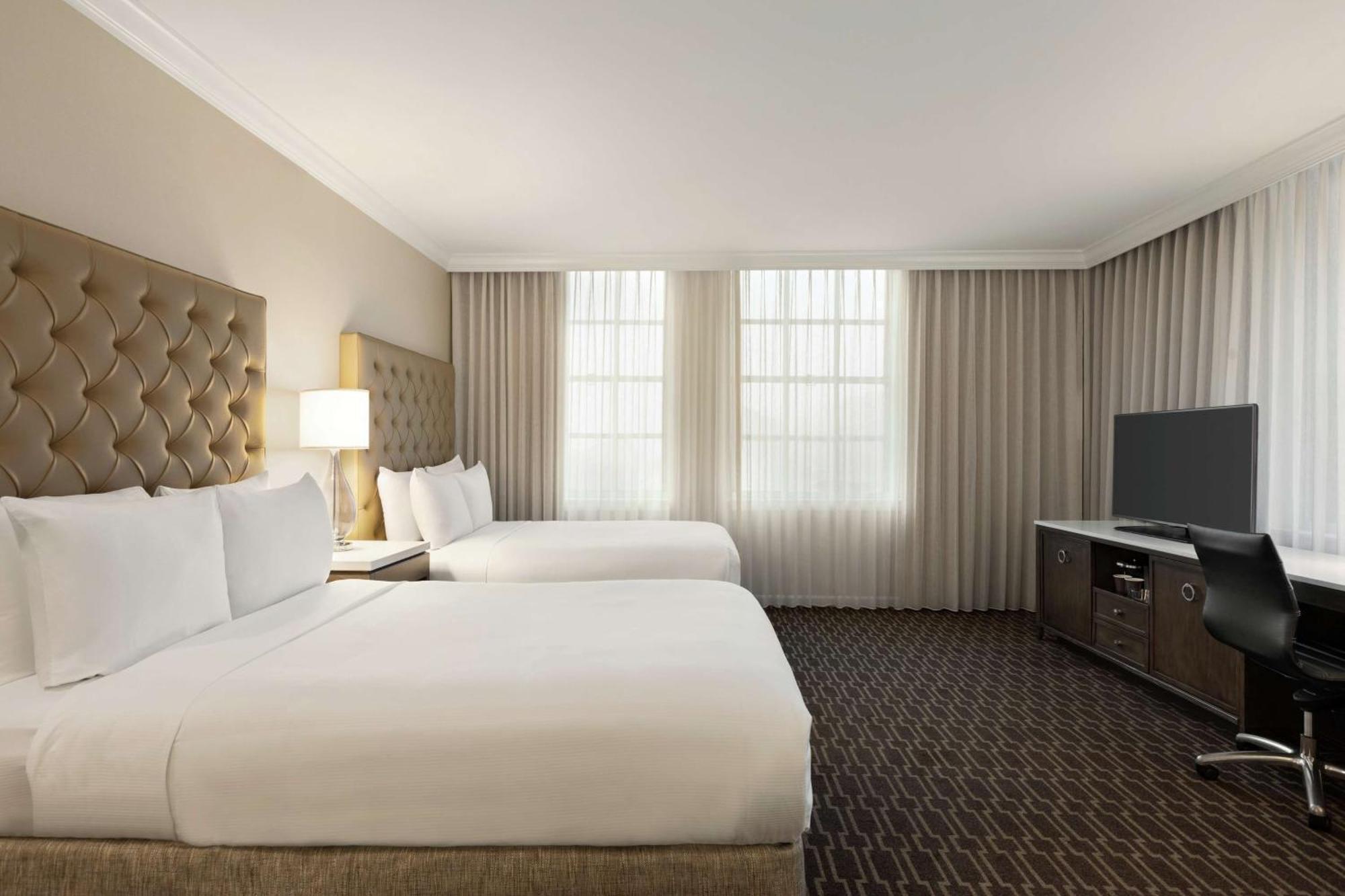 Corner Room 2 Double Beds