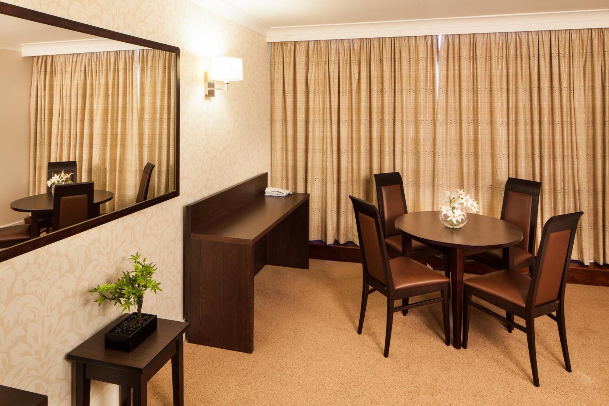 Superior Suite with Lake View