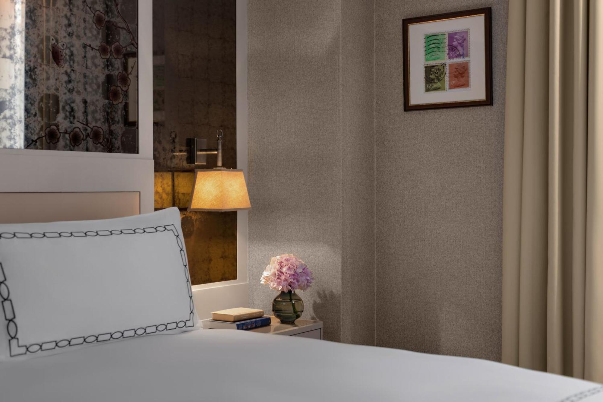 Deluxe Zimmer mit Kingsize-Bett