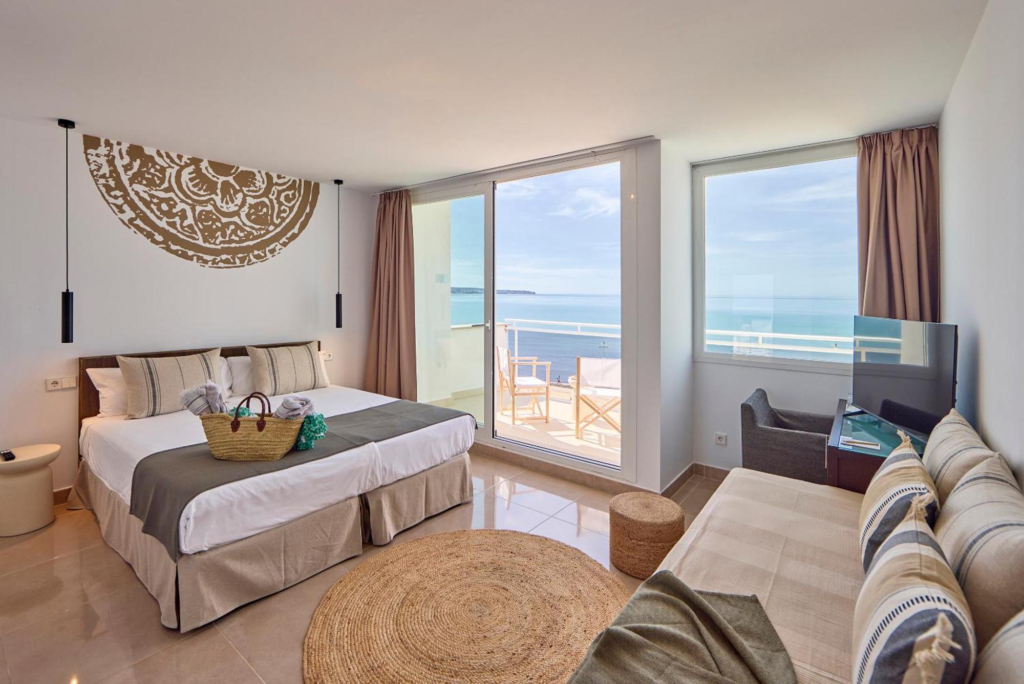 Mandala Triple Room with Sea View with Terrace