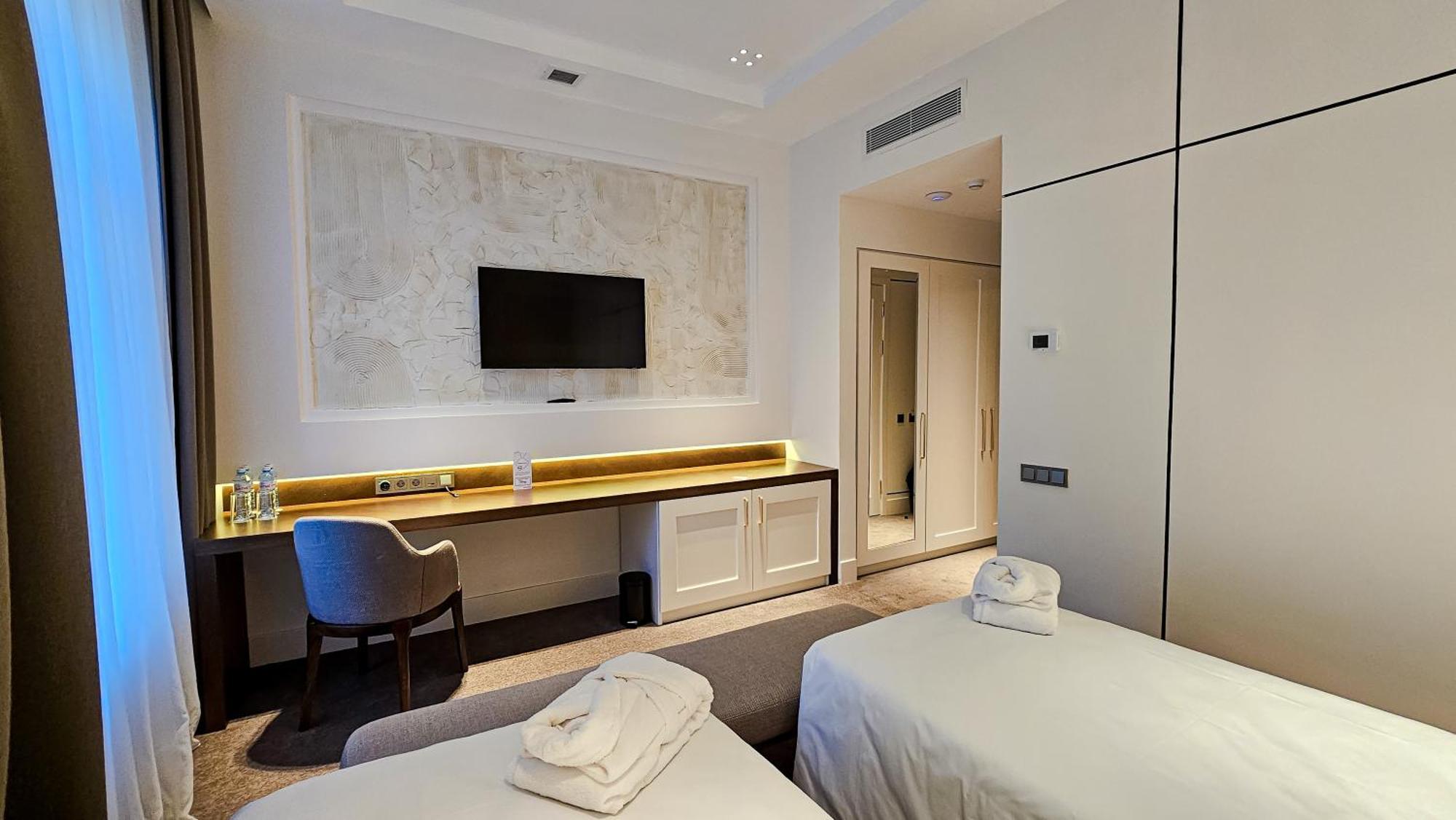 Twin Room