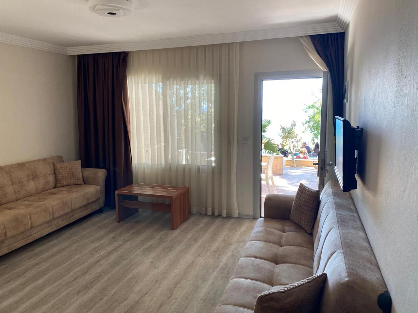 Quadruple Room with Sea View - Annex,1607232832:JPEG