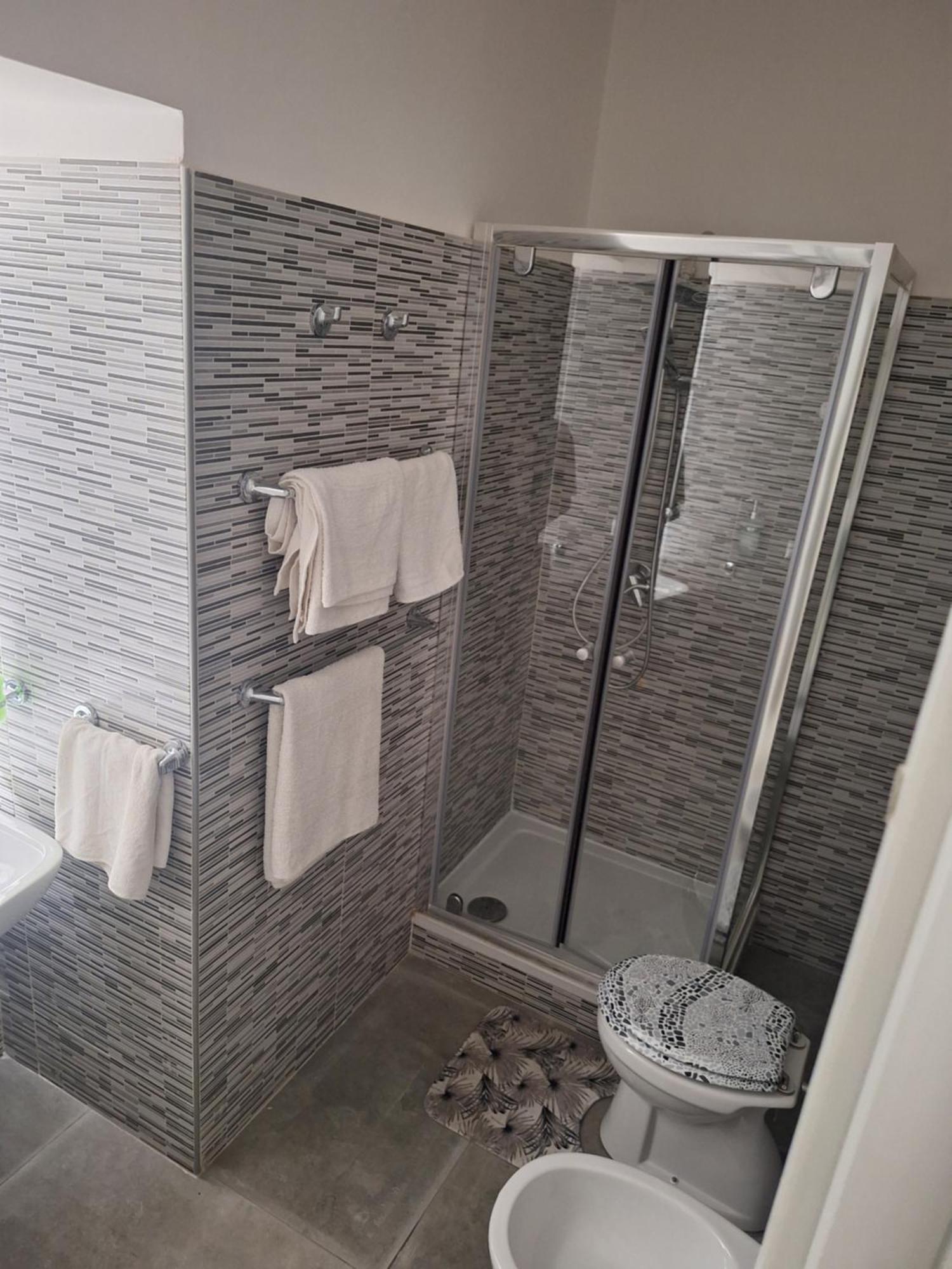 Camera Quadrupla
