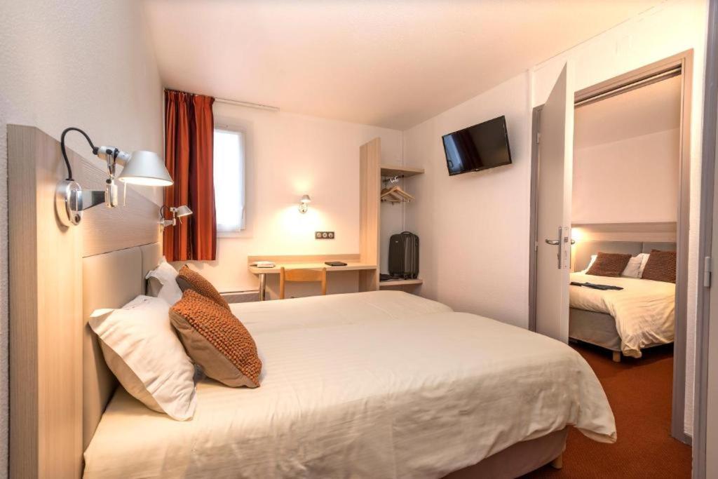 Chambre Familiale Communicante - 5 Personnes