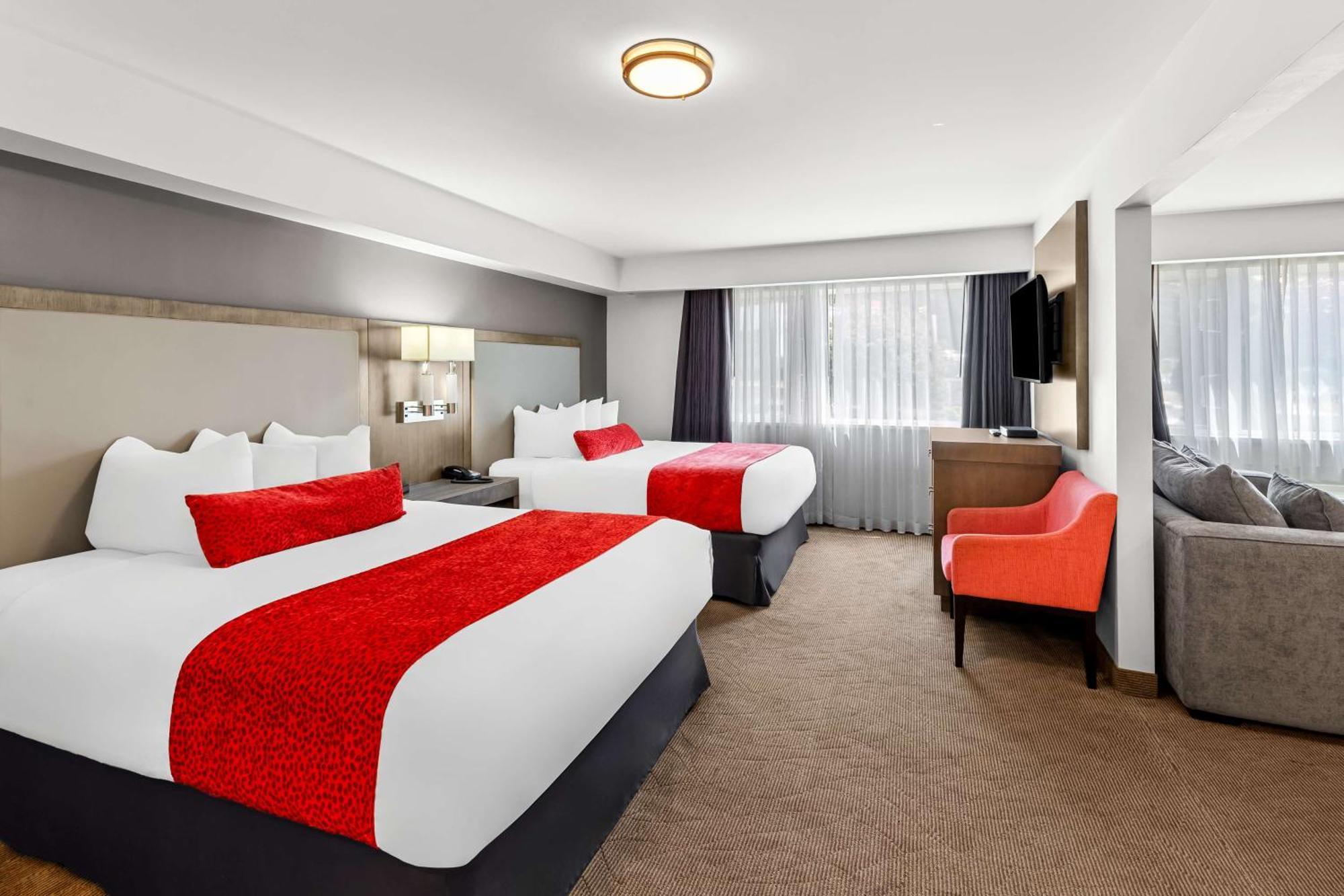 Queen Room Two Queen Beds Non-Smoking