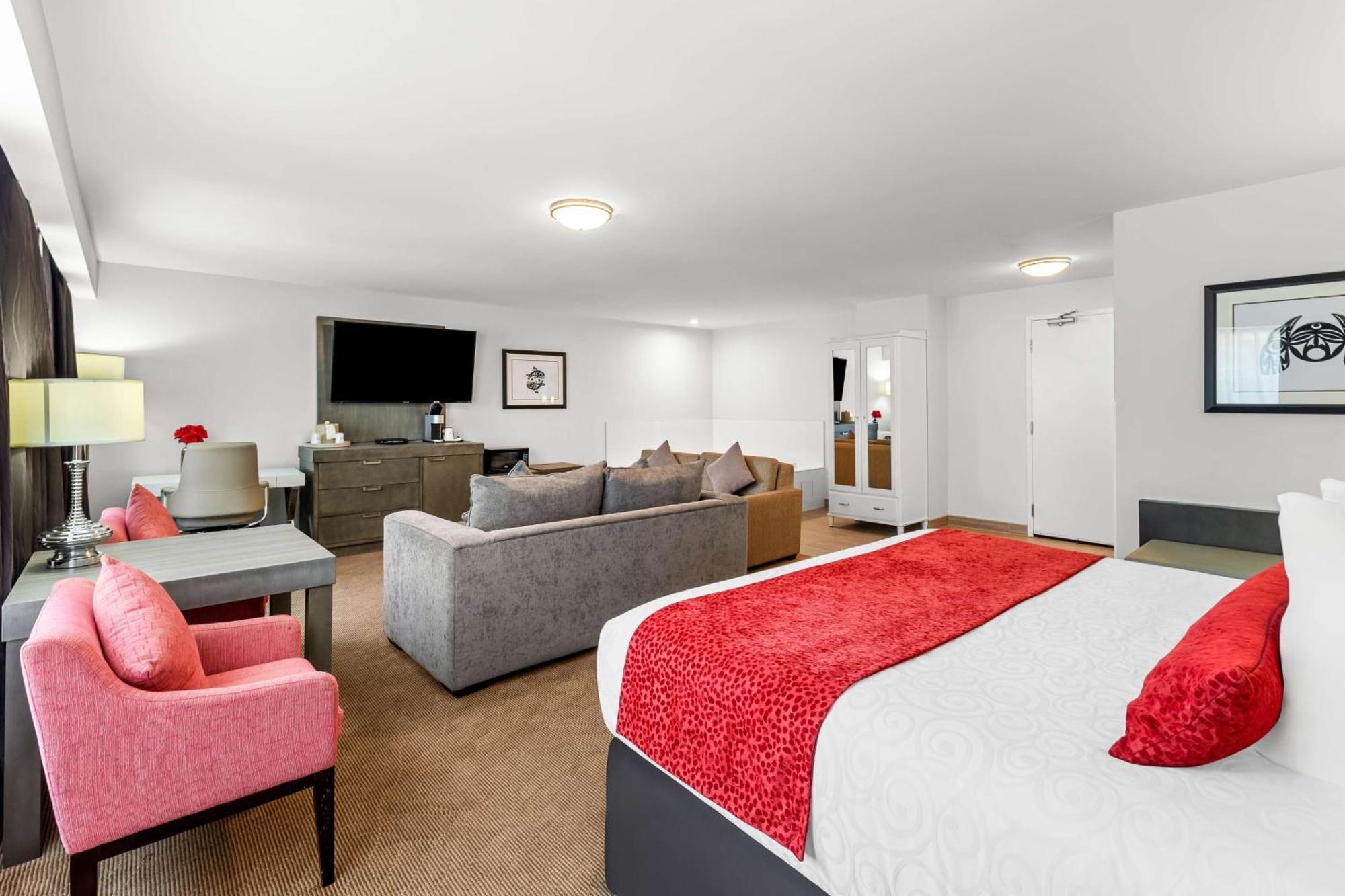 Large King Room Spa Bath Non-Smoking