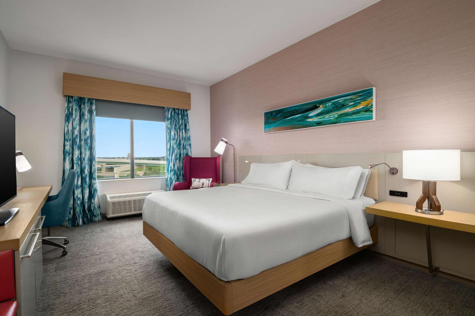 King Room,1621049328:JPEG