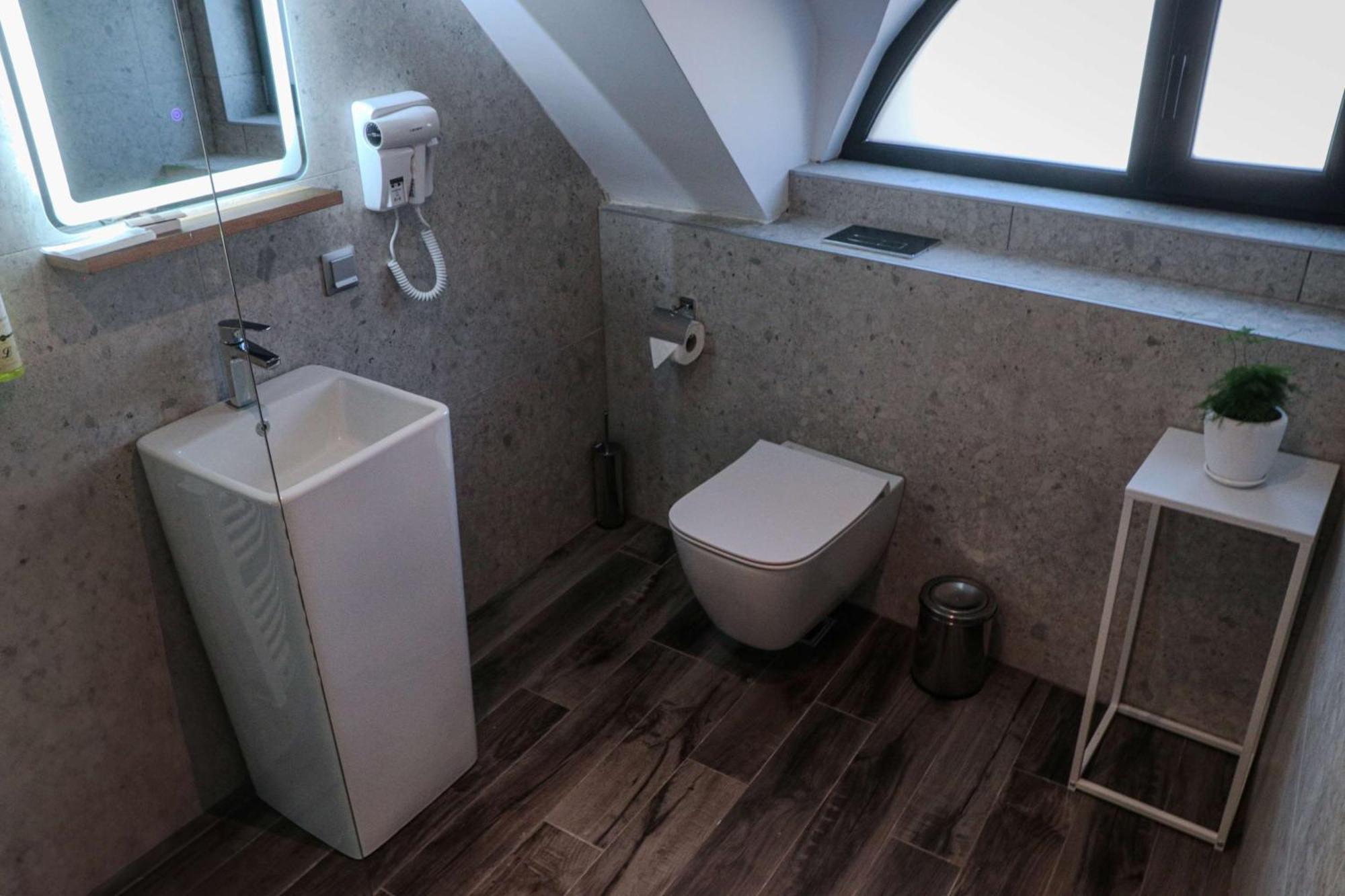 Camera Superior Doppia con Letti Singoli con Divano-Letto - Non Fumatori