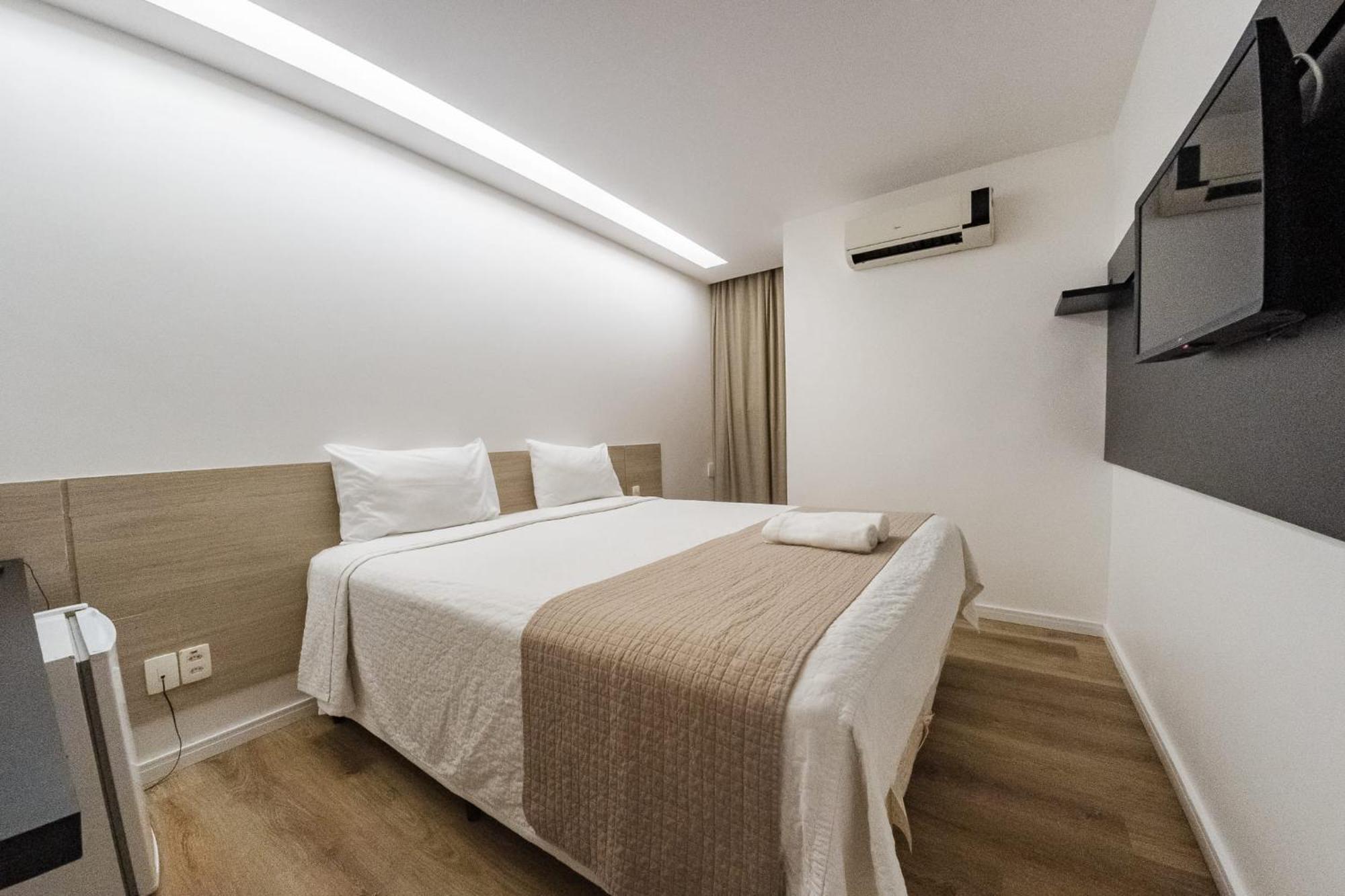 Deluxe Double or Twin Room,1625656619:JPEG