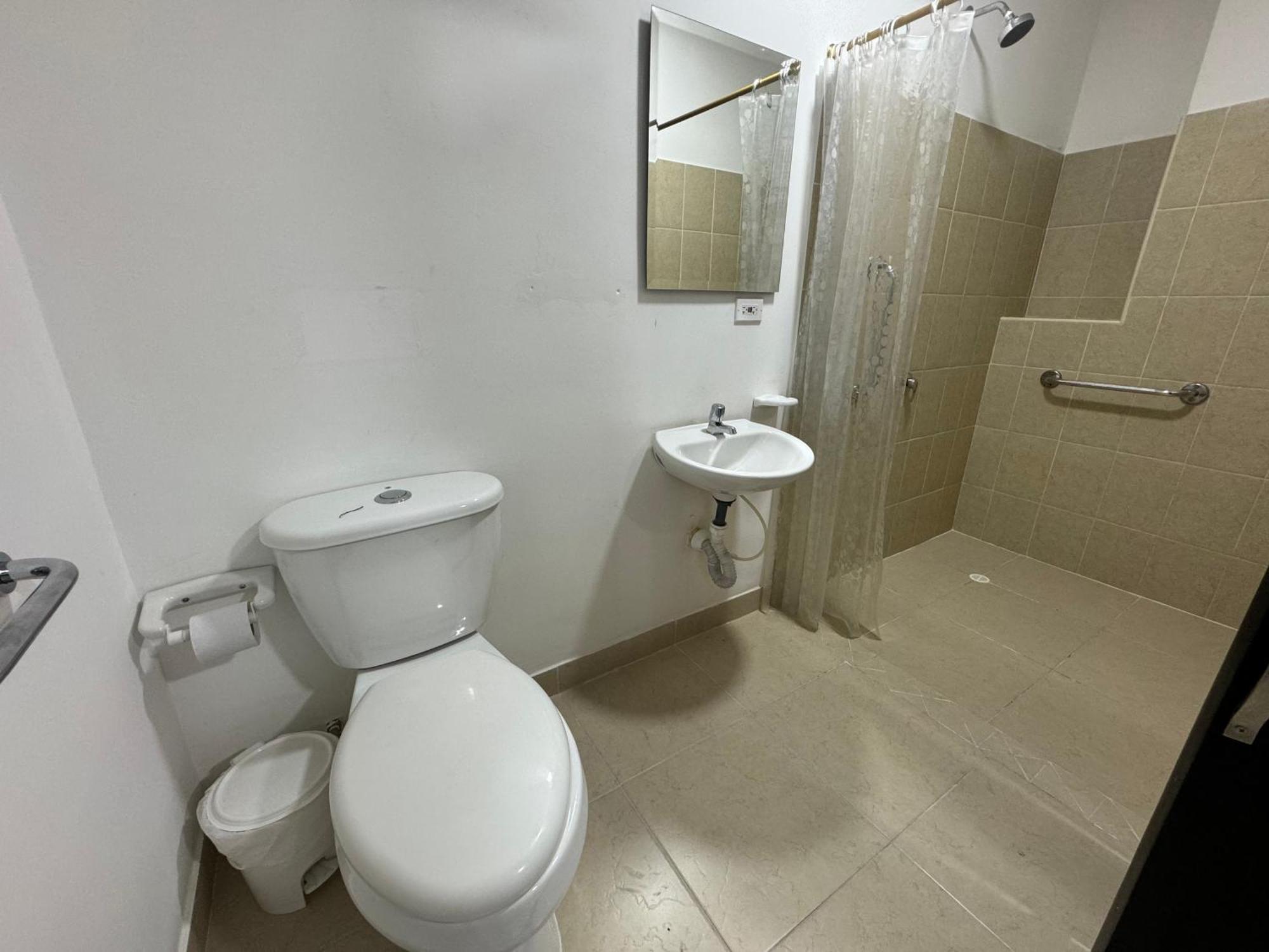 Double Room with Private Bathroom,1639445558:JPEG