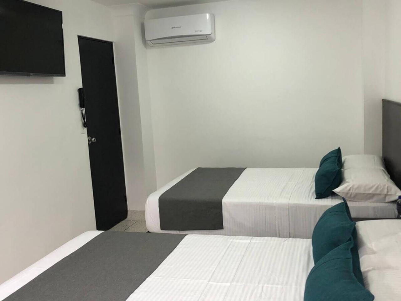 Habitación Cuádruple con baño privado